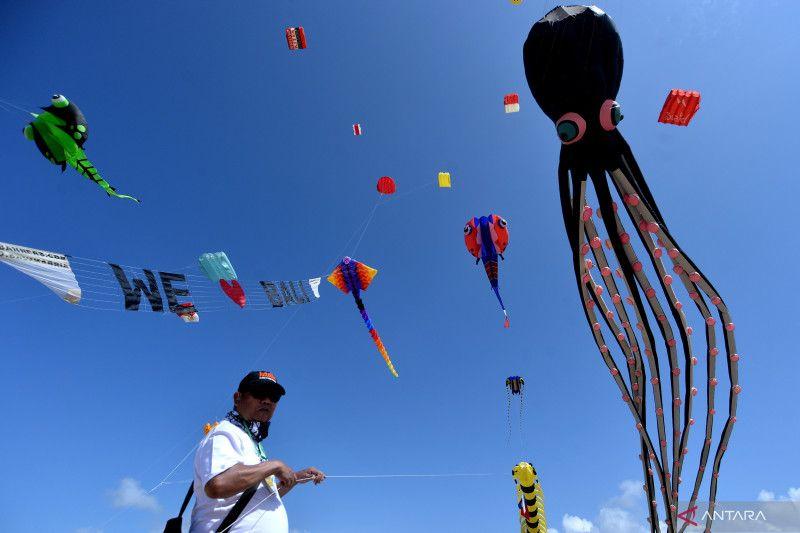 Ayo Saksikan Surabaya Kite Festival 2022